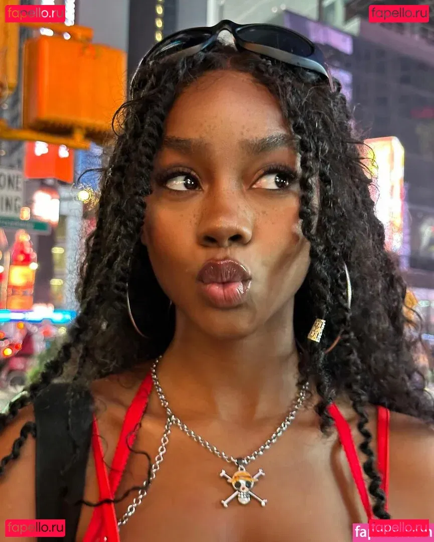 Webeecca / Onlyfans Photo Gallery 