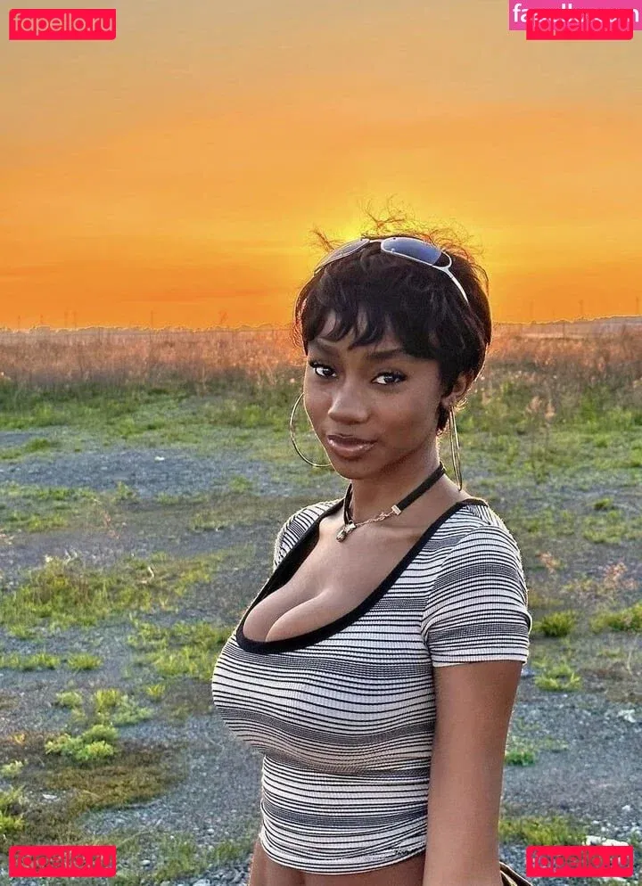 Webeecca / Onlyfans Photo Gallery 