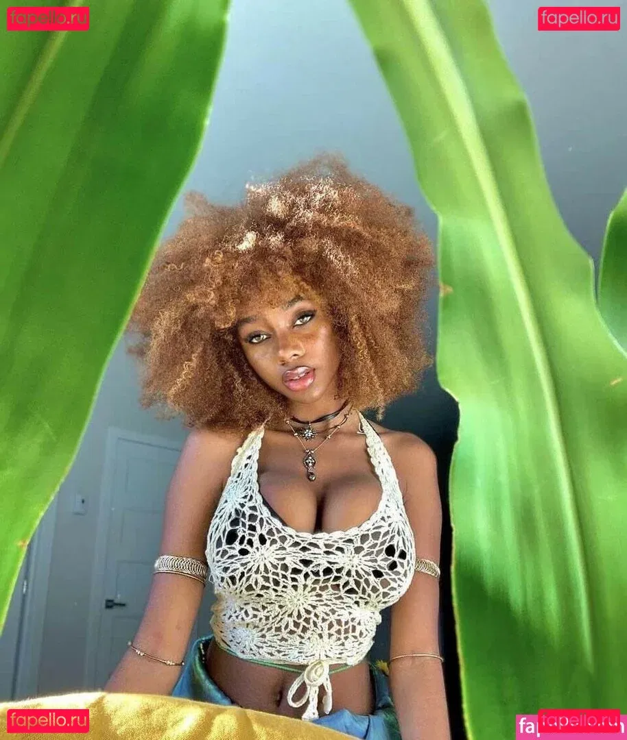 Webeecca / Onlyfans Photo Gallery 