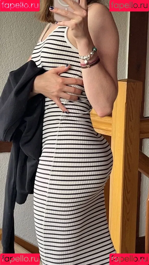 lxllx.se Onlyfans Photo Gallery 