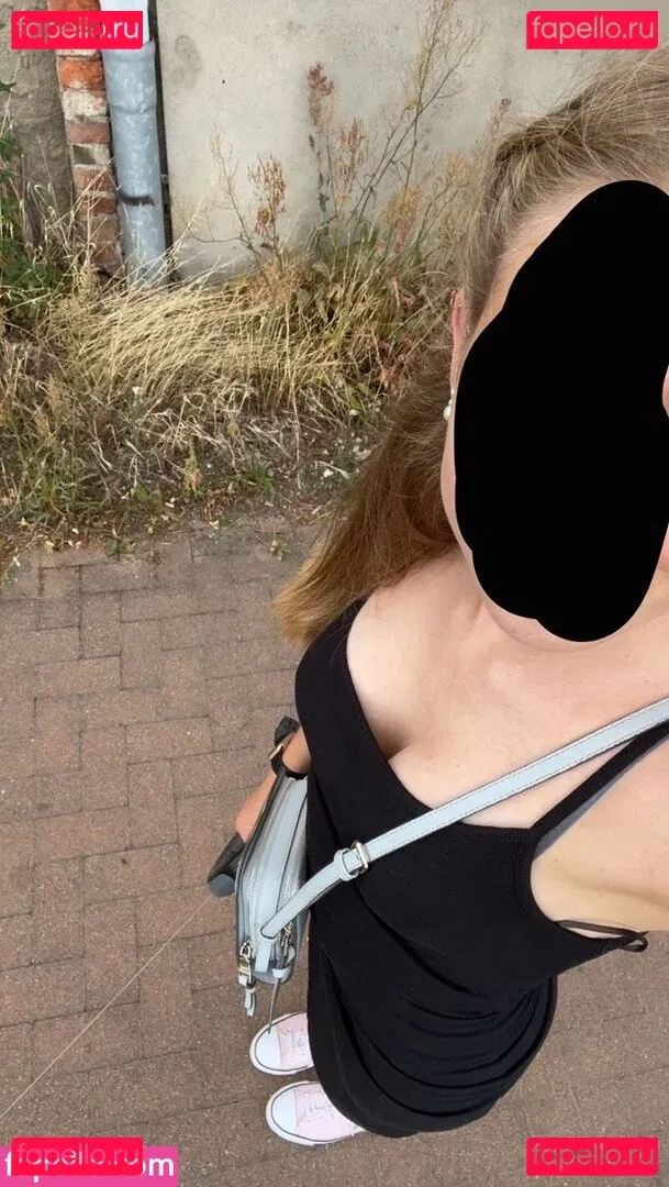 lxllx.se Onlyfans Photo Gallery 