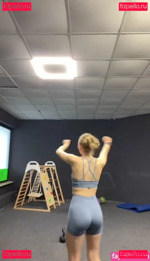 lxllx.se Onlyfans Photo Gallery 