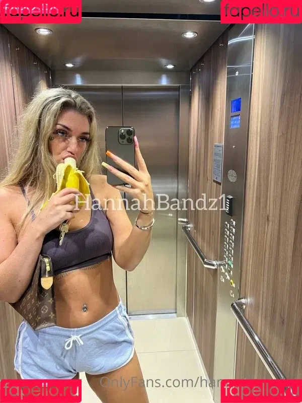 Hannah Band$ Onlyfans Photo Gallery 