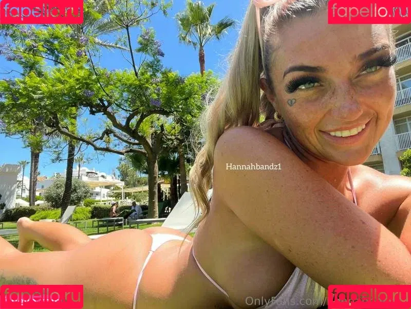 Hannah Band$ Onlyfans Photo Gallery 