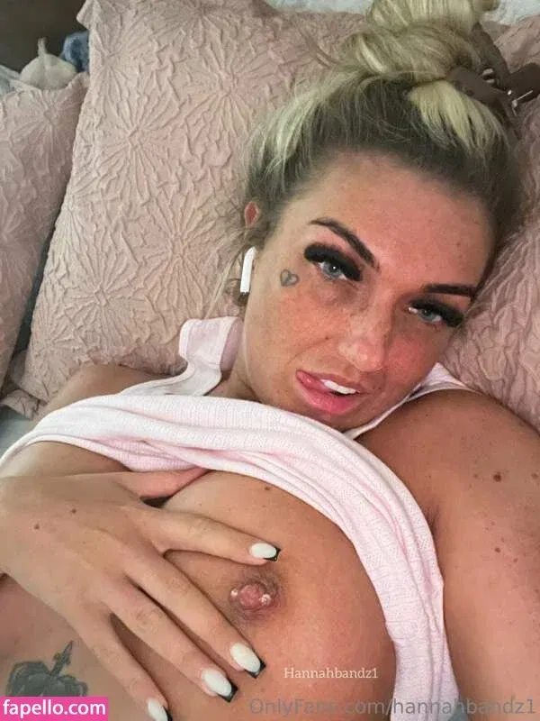Hannah Band$ Onlyfans Photo Gallery 