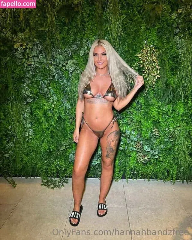 Hannah Band$ Onlyfans Photo Gallery 