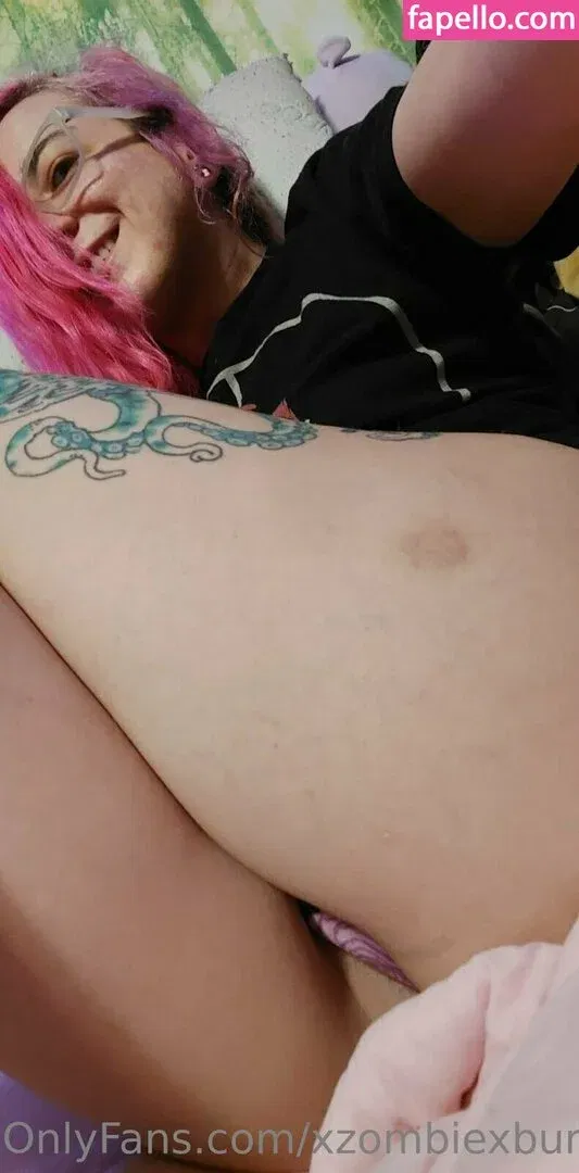 xzombiexbunniex Onlyfans Photo Gallery 