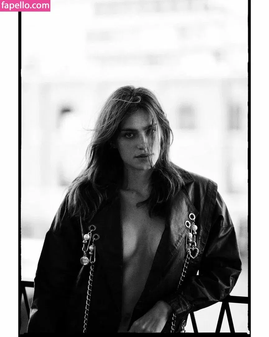 Renata Sozzi Onlyfans Photo Gallery 