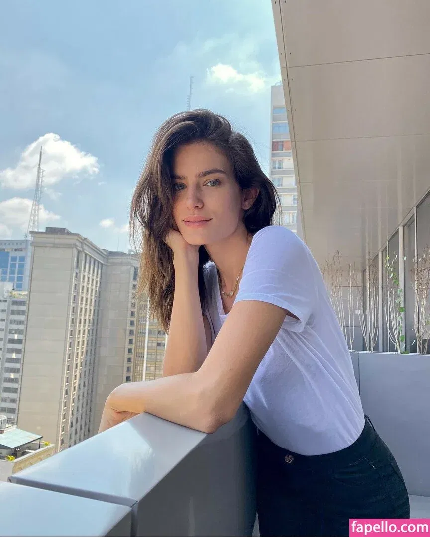 Renata Sozzi Onlyfans Photo Gallery 