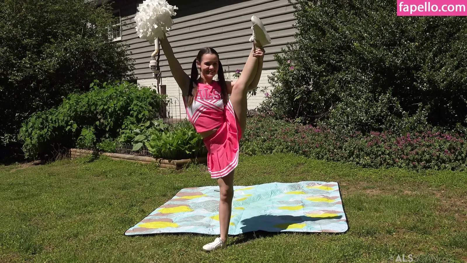 Trinity Olsen Onlyfans Photo Gallery 