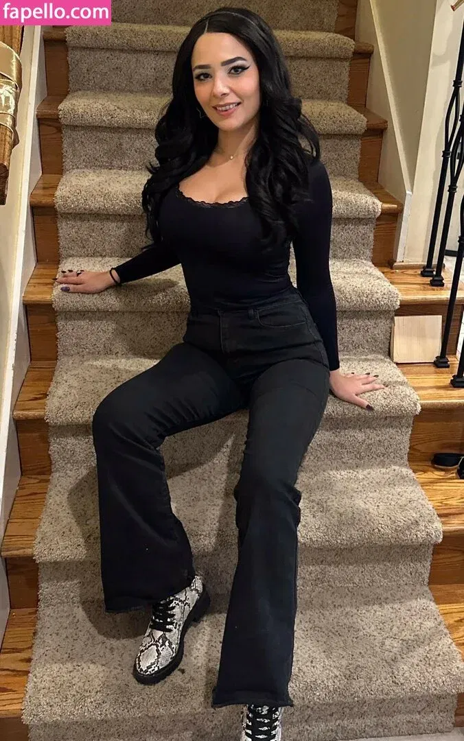 amalzd Onlyfans Photo Gallery 