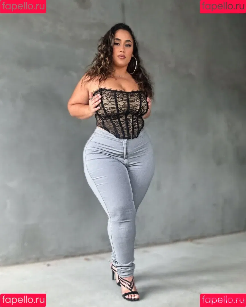 XBadx Dolly Onlyfans Photo Gallery 