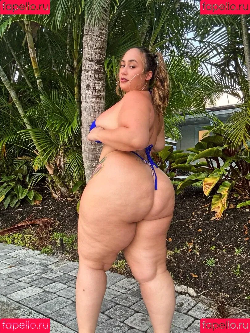 XBadx Dolly Onlyfans Photo Gallery 