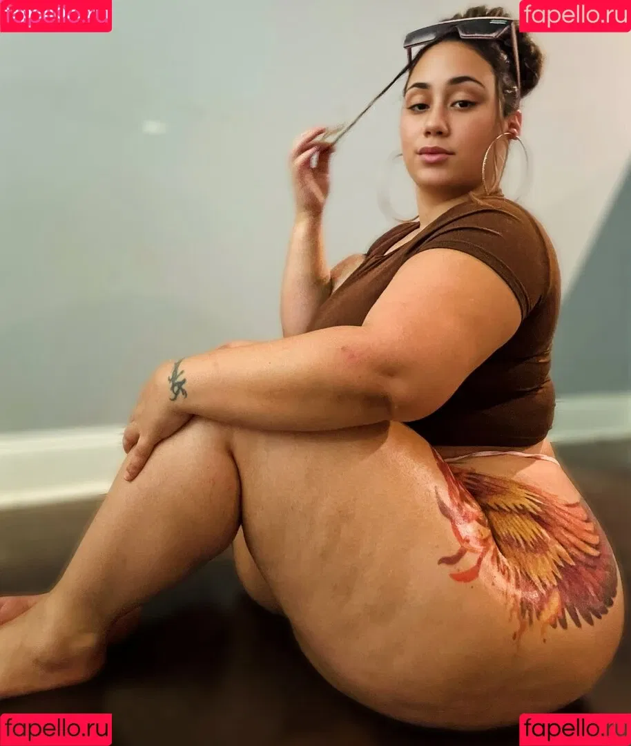 XBadx Dolly Onlyfans Photo Gallery 