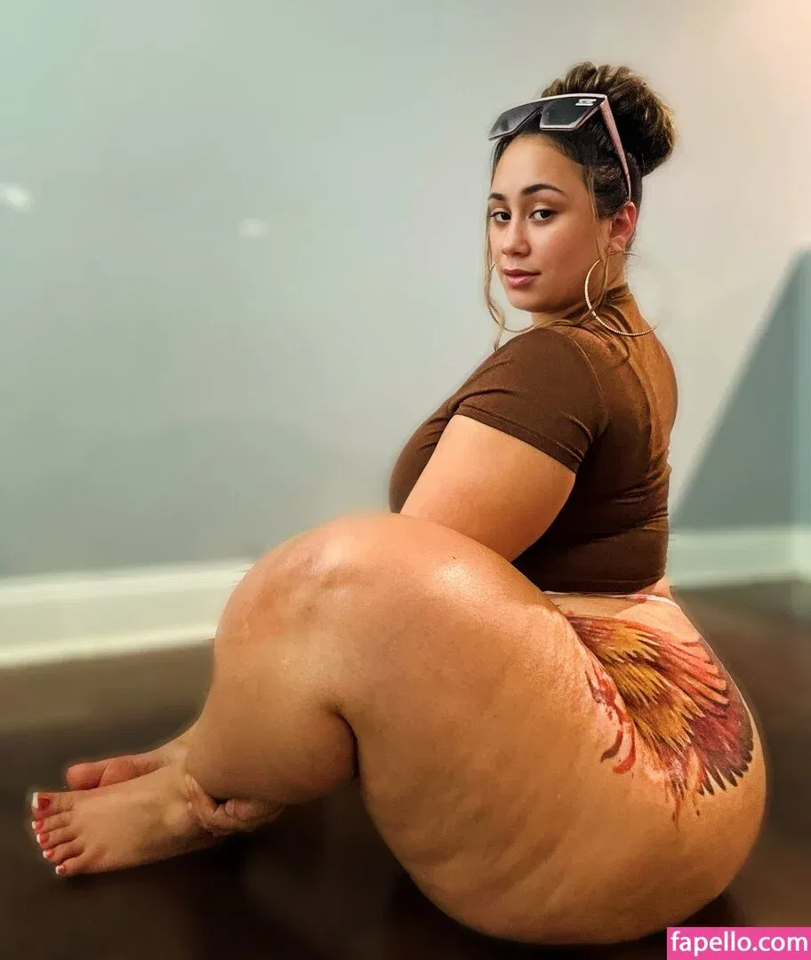 XBadx Dolly Onlyfans Photo Gallery 