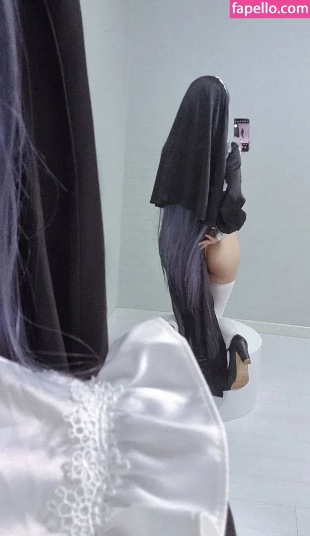 B698008 Onlyfans Photo Gallery 