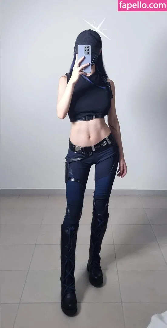 B698008 Onlyfans Photo Gallery 