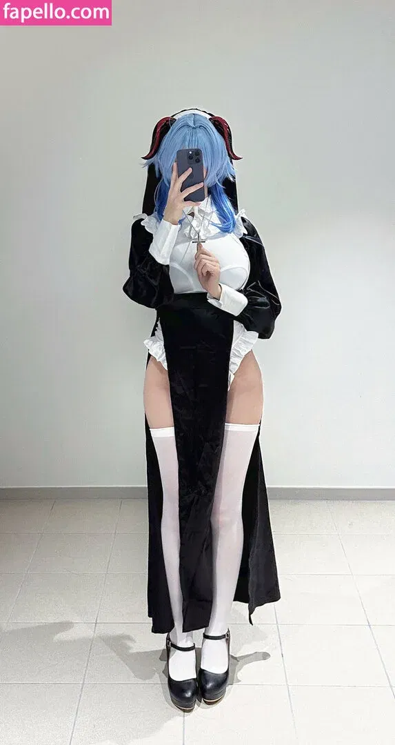 B698008 Onlyfans Photo Gallery 