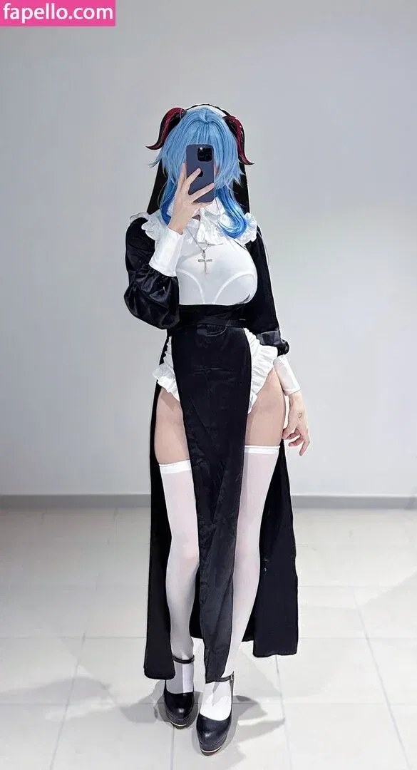 B698008 Onlyfans Photo Gallery 