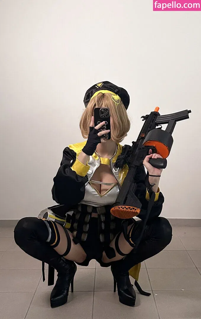 B698008 Onlyfans Photo Gallery 