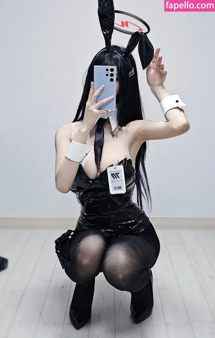 B698008 Onlyfans Photo Gallery 