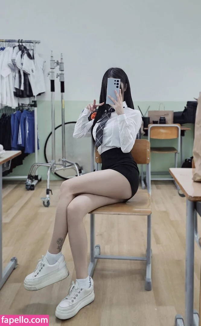 B698008 Onlyfans Photo Gallery 