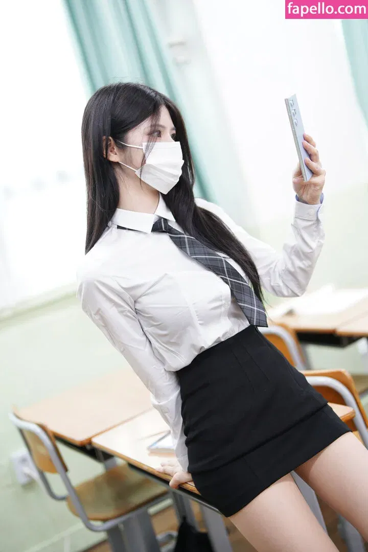 B698008 Onlyfans Photo Gallery 