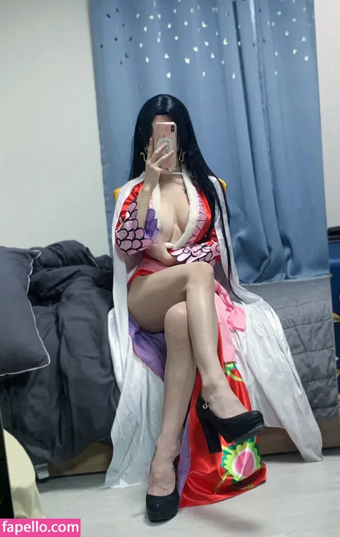 B698008 Onlyfans Photo Gallery 