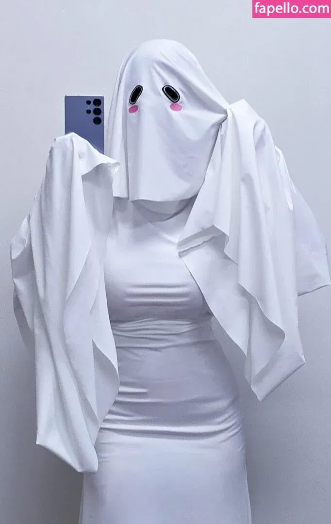 B698008 Onlyfans Photo Gallery 