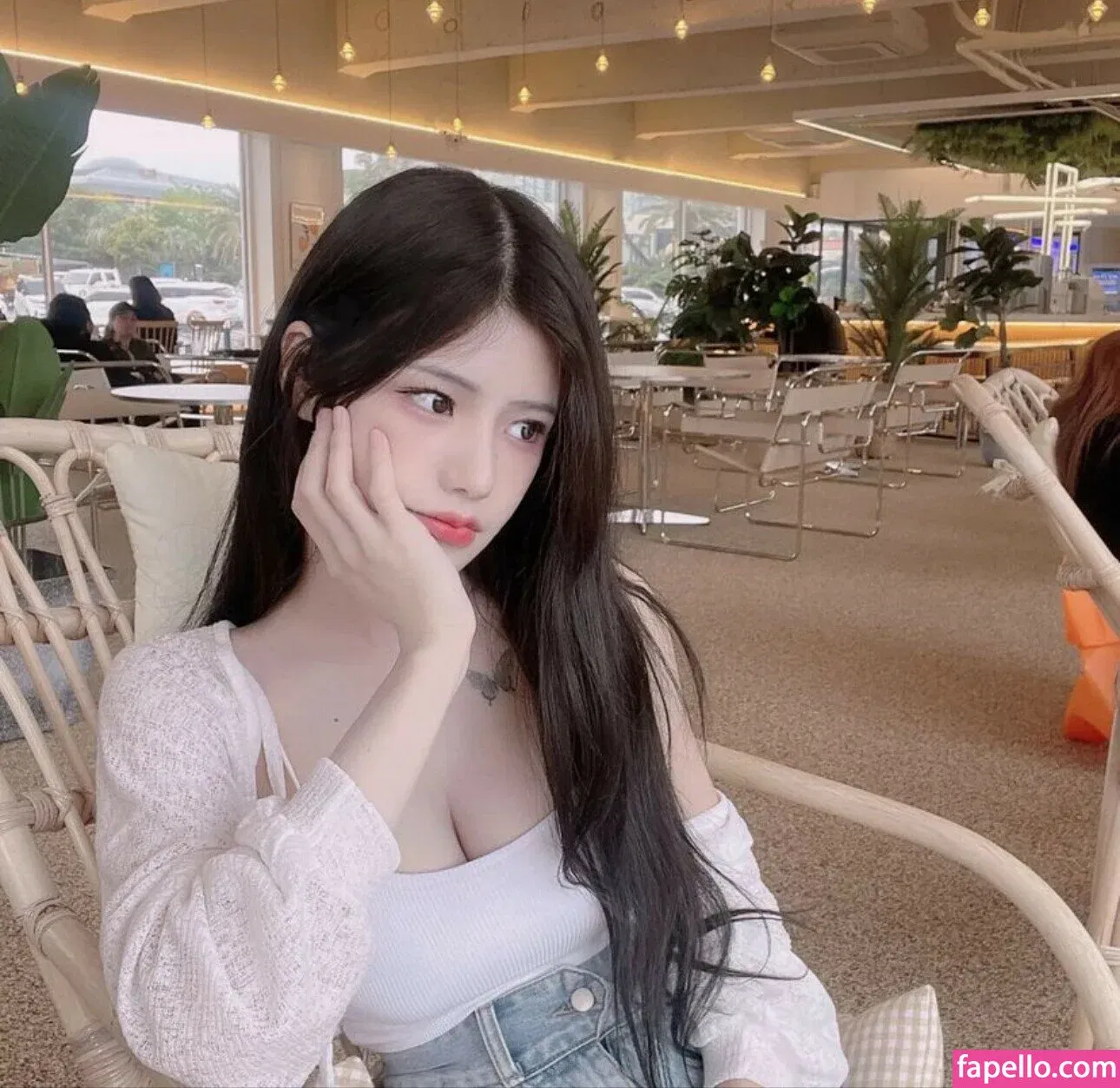 B698008 Onlyfans Photo Gallery 