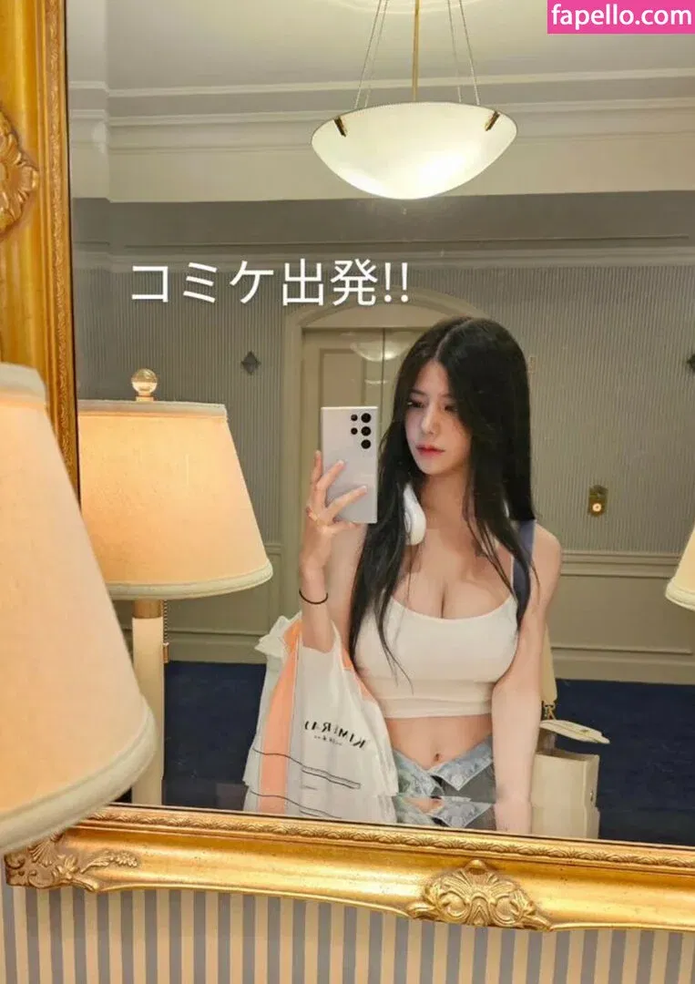 B698008 Onlyfans Photo Gallery 