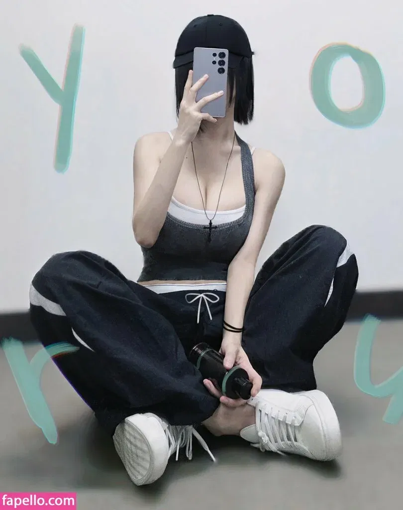 B698008 Onlyfans Photo Gallery 