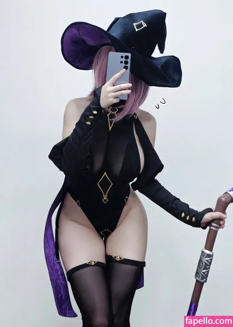 B698008 Onlyfans Photo Gallery 