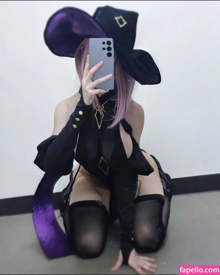 B698008 Onlyfans Photo Gallery 