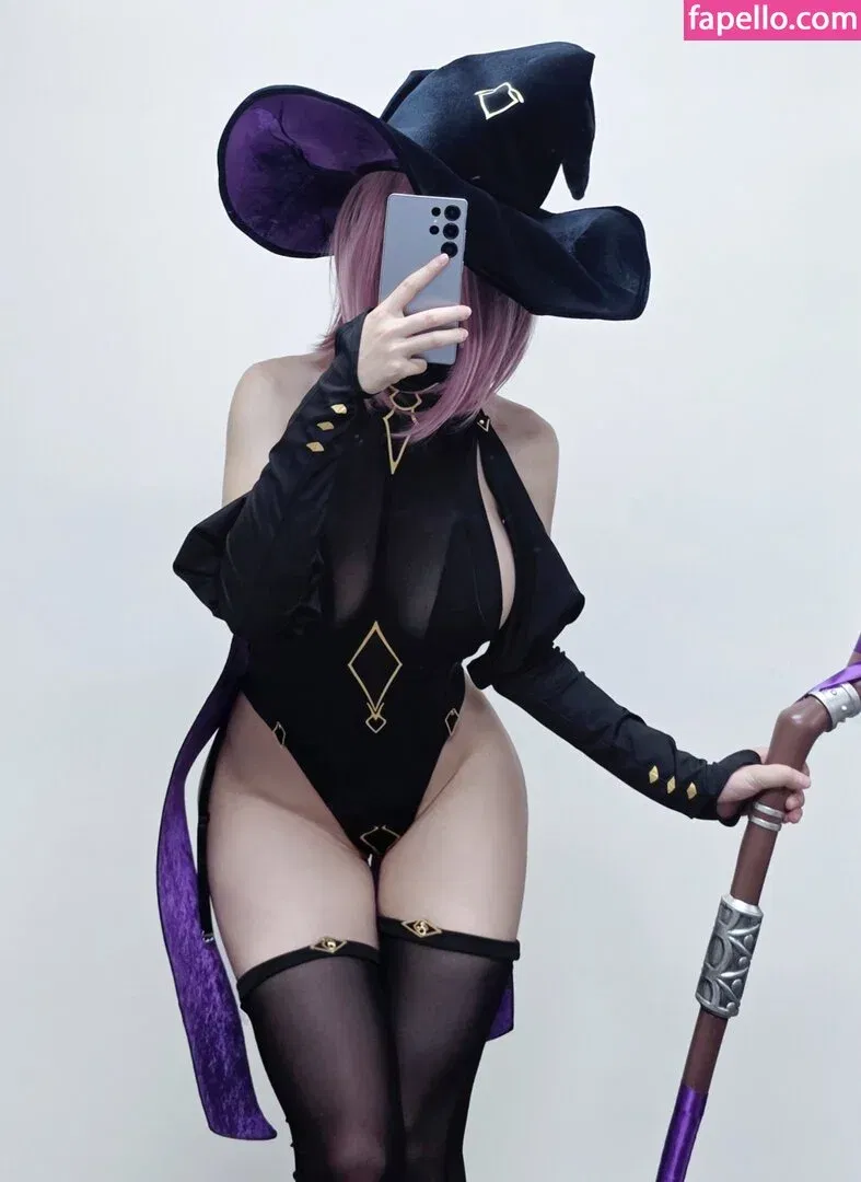 B698008 Onlyfans Photo Gallery 