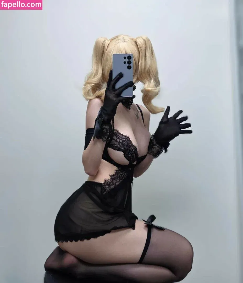 B698008 Onlyfans Photo Gallery 