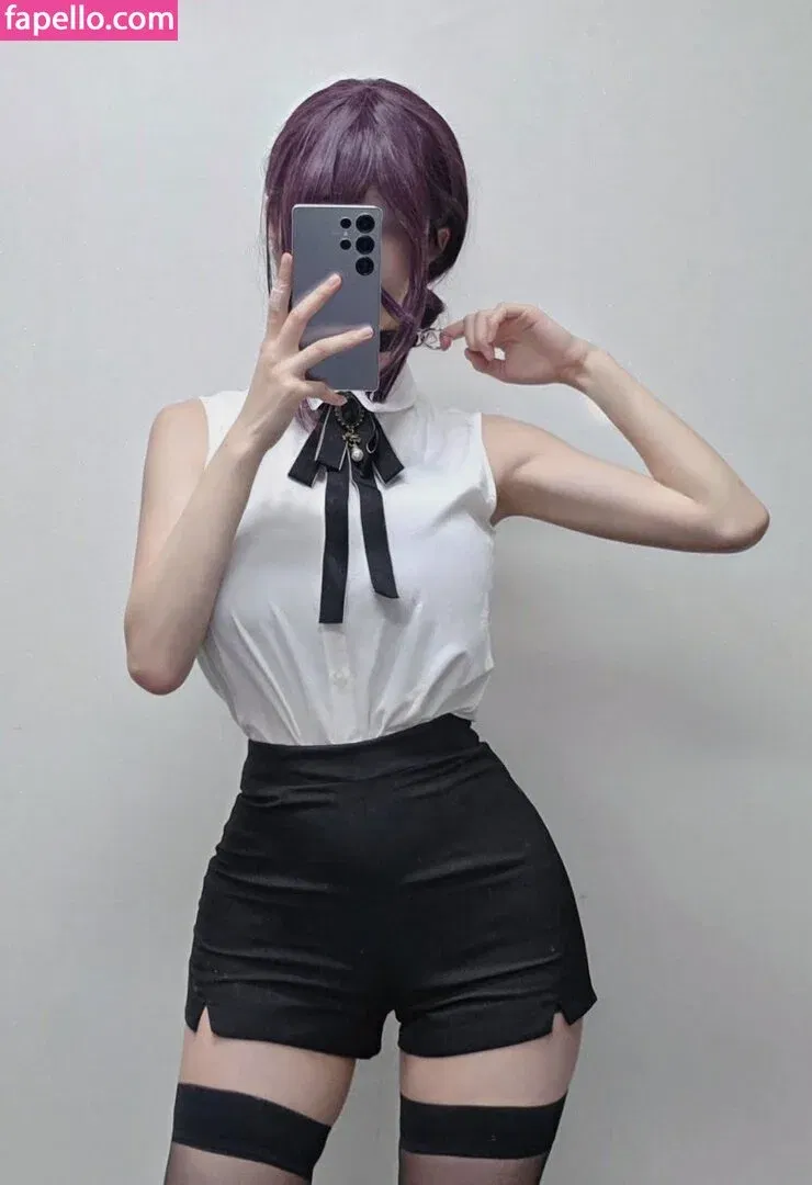 B698008 Onlyfans Photo Gallery 