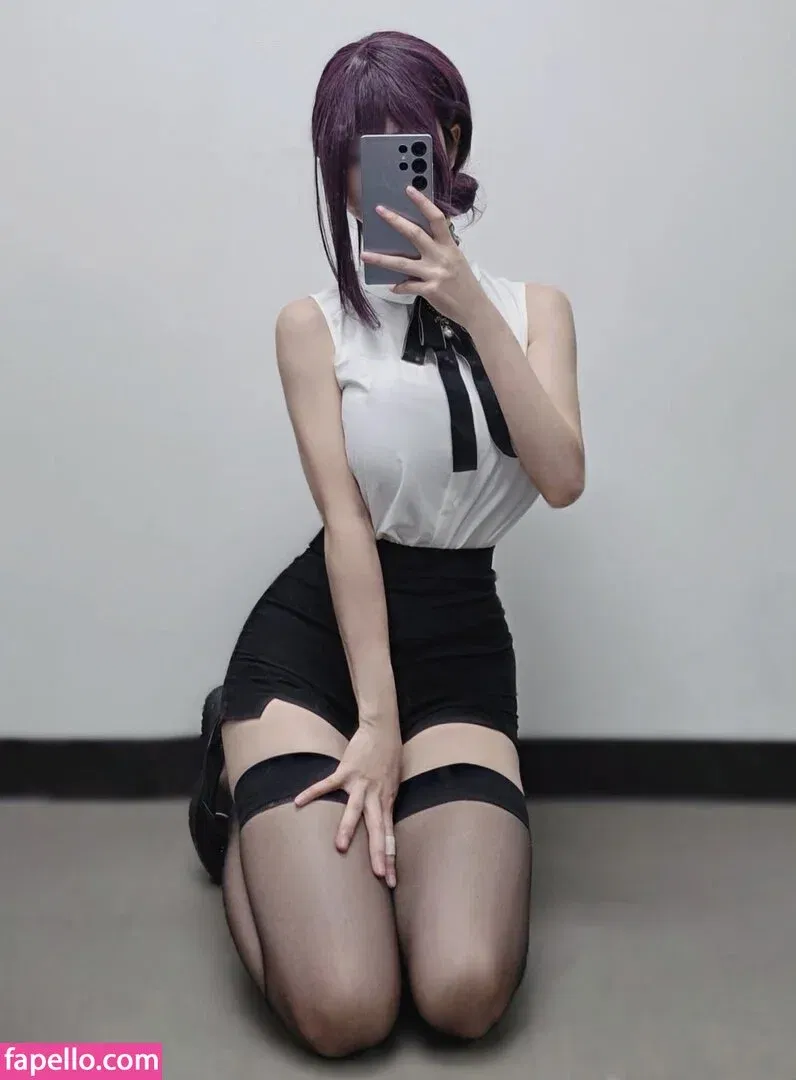 B698008 Onlyfans Photo Gallery 