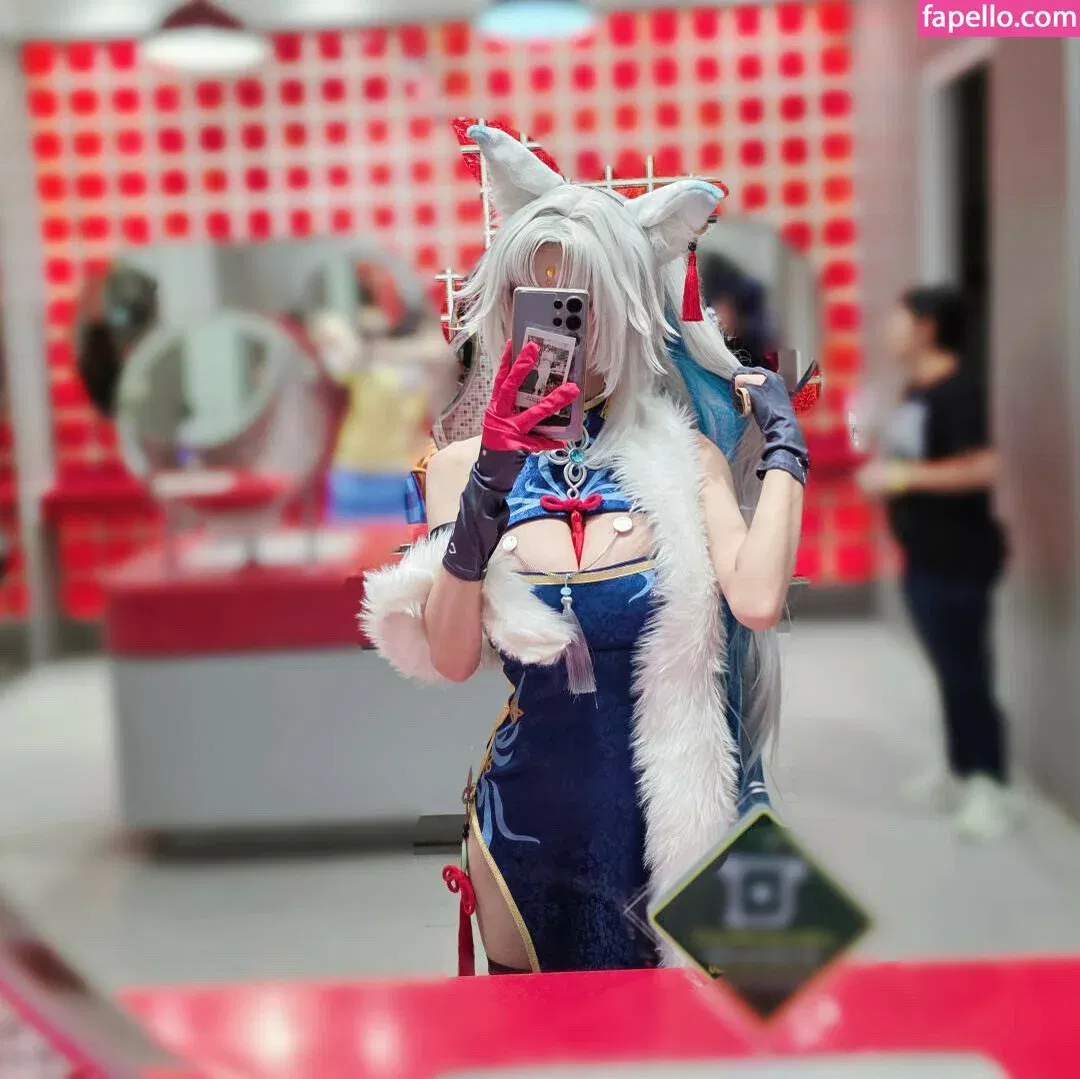 B698008 Onlyfans Photo Gallery 