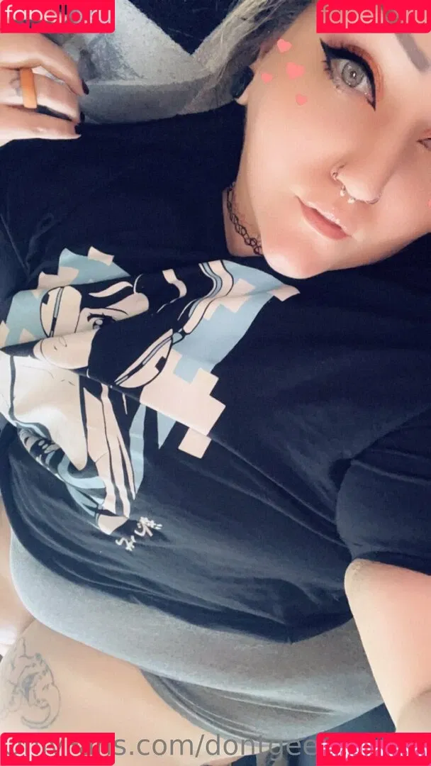 dontgeektoohard Onlyfans Photo Gallery 