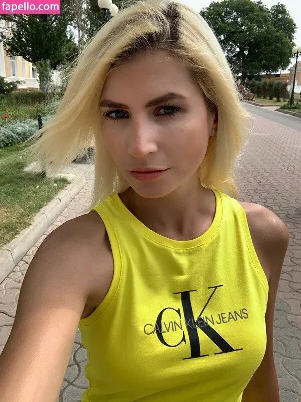 Eliza Moon Onlyfans Photo Gallery 