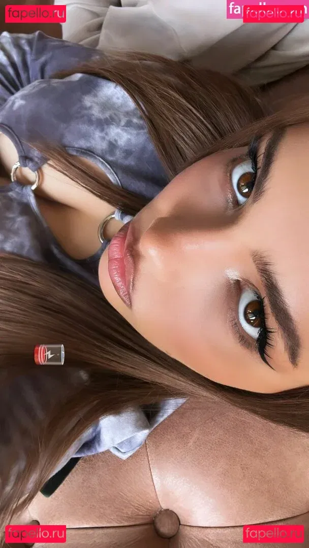 Valya Karnaval Onlyfans Photo Gallery 