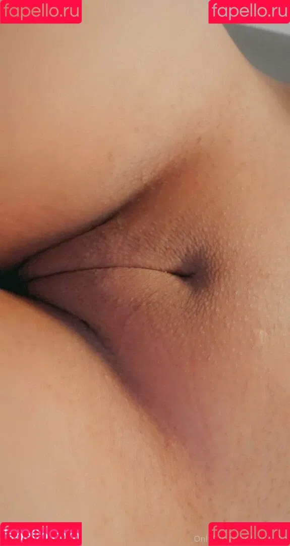 love_rika Onlyfans Photo Gallery 