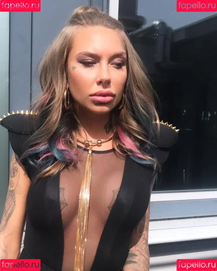 Toni Trips Onlyfans Photo Gallery 