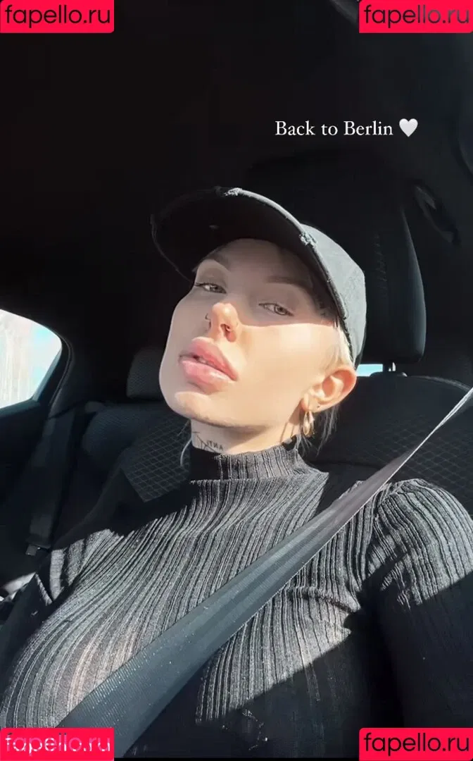 Toni Trips Onlyfans Photo Gallery 
