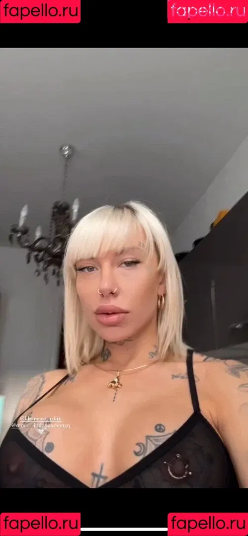Toni Trips Onlyfans Photo Gallery 