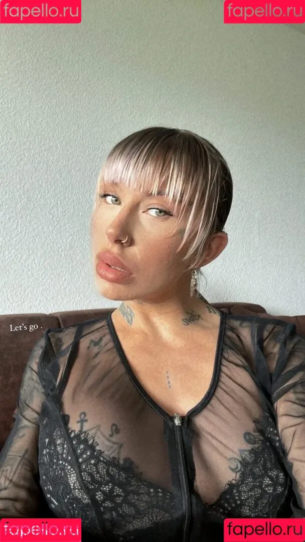 Toni Trips Onlyfans Photo Gallery 