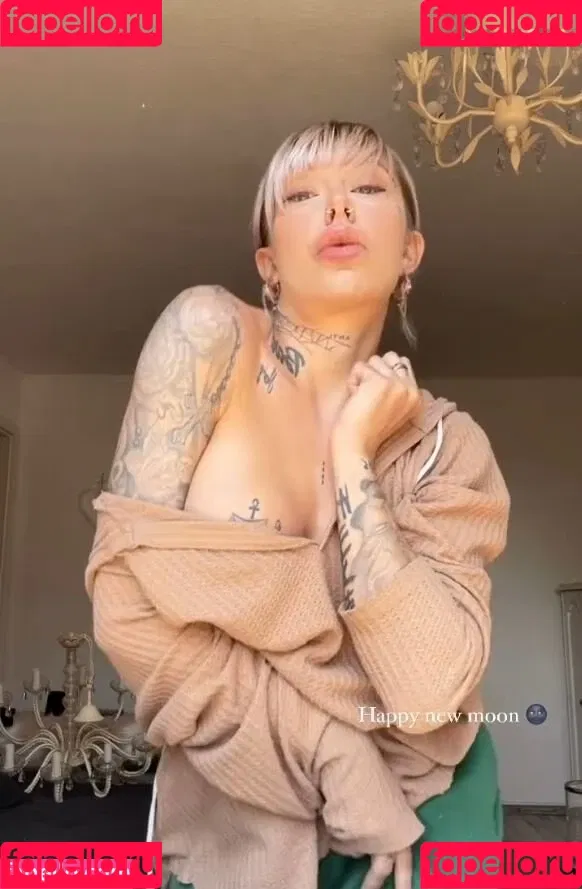 Toni Trips Onlyfans Photo Gallery 