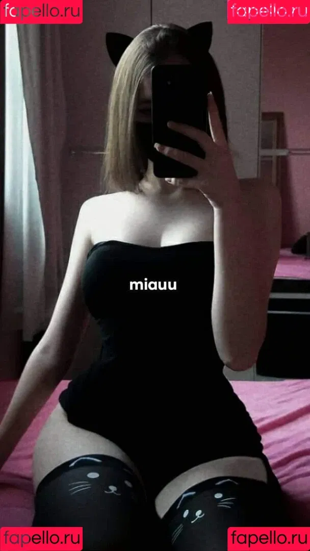 Letícia Sykes Onlyfans Photo Gallery 