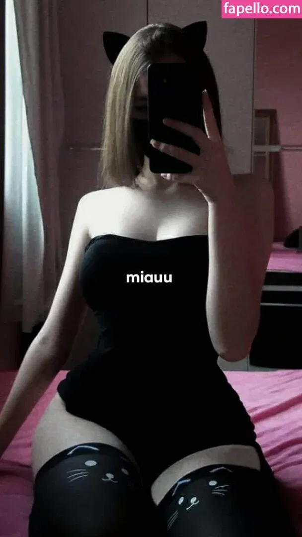 Letícia Sykes Onlyfans Photo Gallery 